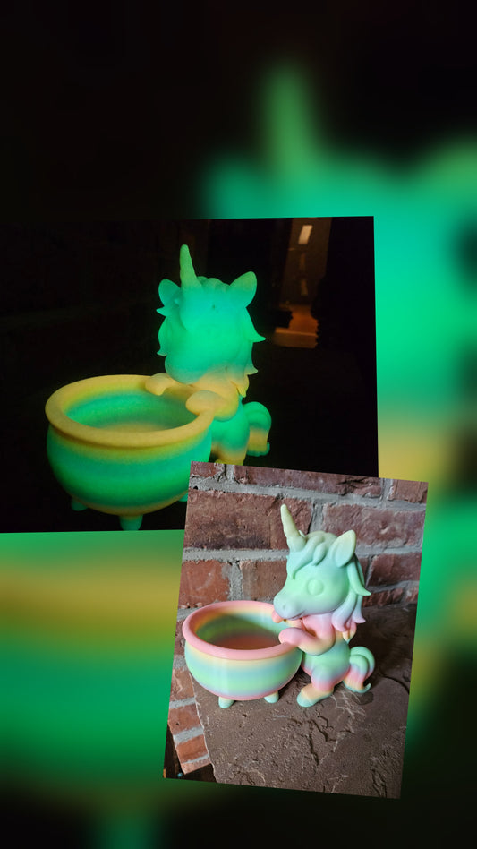 X 3D Druck Figuren Einhorn mit Schüssel Osternest leuchtet im dunkeln